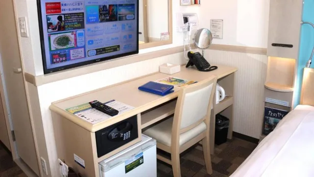 غرفة سوبيريور بسرير مزدوج، Toyoko INN Yokohama Shiei Chikatetsu Center Minamieki 4/4