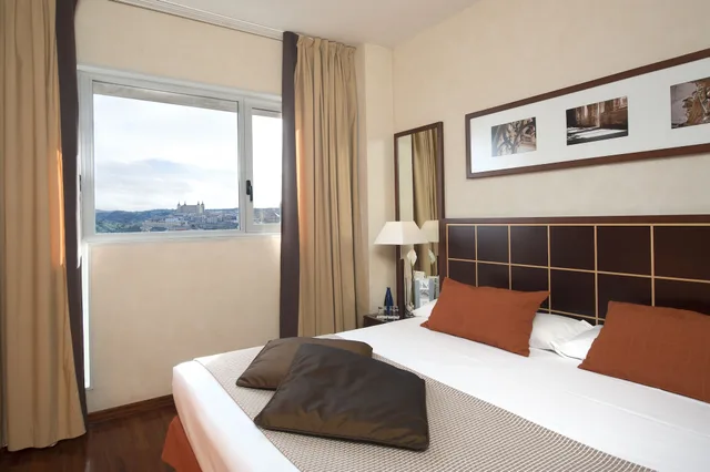 Room, Double Bed, City View, Eurostars Toledo 7/10