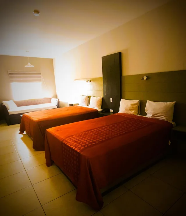 جناح عائلي، Hotel Paraiso del Desierto 6/8