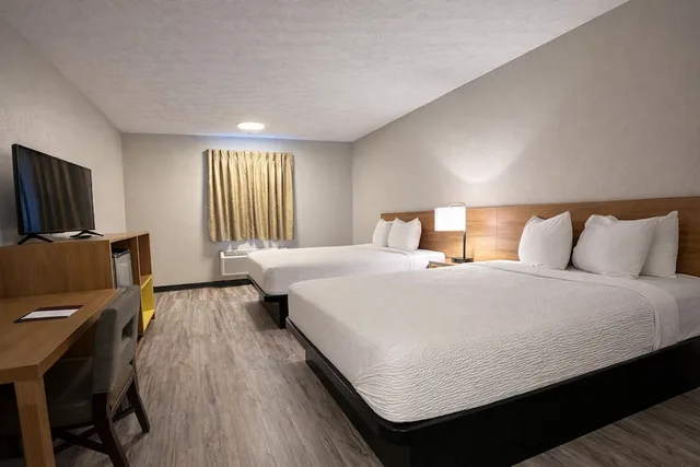 غرفة بسريرين مزدوجين، Days Inn By Wyndham Amherst 2/5