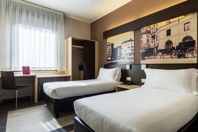 Twin Room Comfort, B&B Hotel Milano Portello 5/10