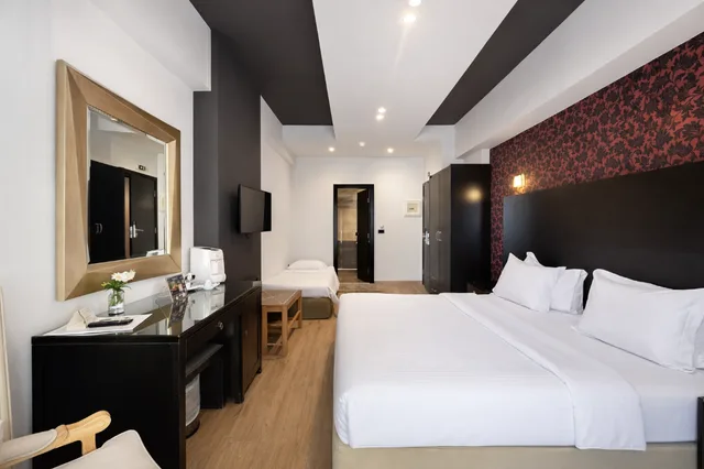 غرفة ثلاثية بثلاثة أسرّة، Areos Hotel 2/10