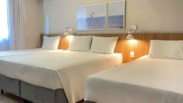 غرفة قياسية ثلاثية، Hotel Italia 1/3