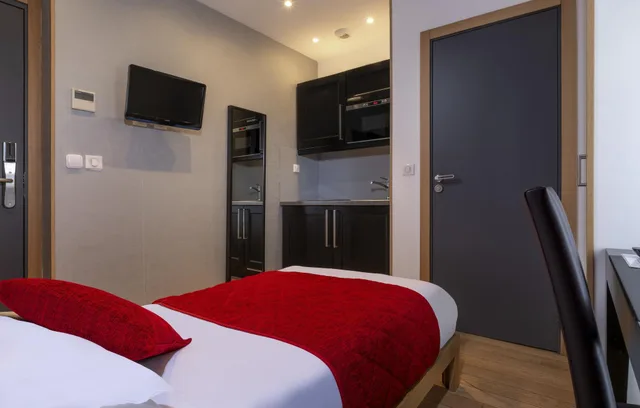 غرفة قياسية مفردة، AMBRE HOTEL 3/9