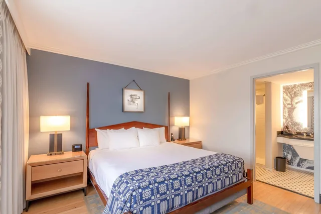 جناح جونيور بسرير كينج، Williamsburg Lodge 3/5