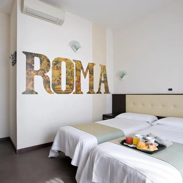 غرفة بسرير مزدوج أو سريرين منفصلين مع سرير إضافي، Hotel Bellavista 1/6