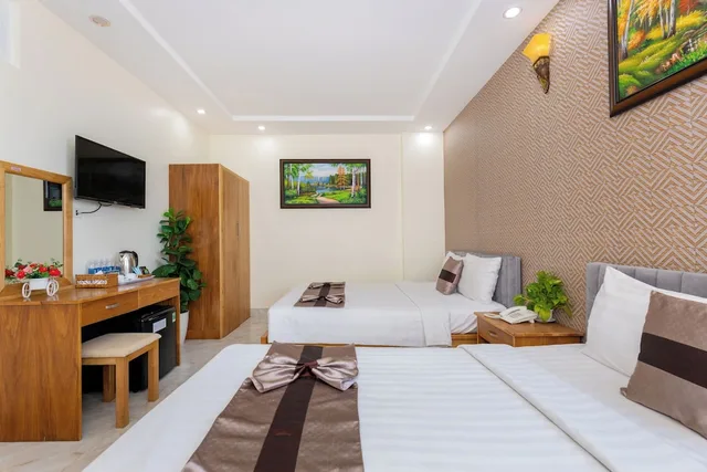 Deluxe, Quadruple, City View, Ngoc Hanh Beach Hotel 10/10