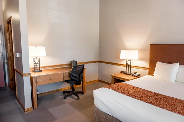 غرفة بسرير كوين، Cork Factory Hotel 4/6