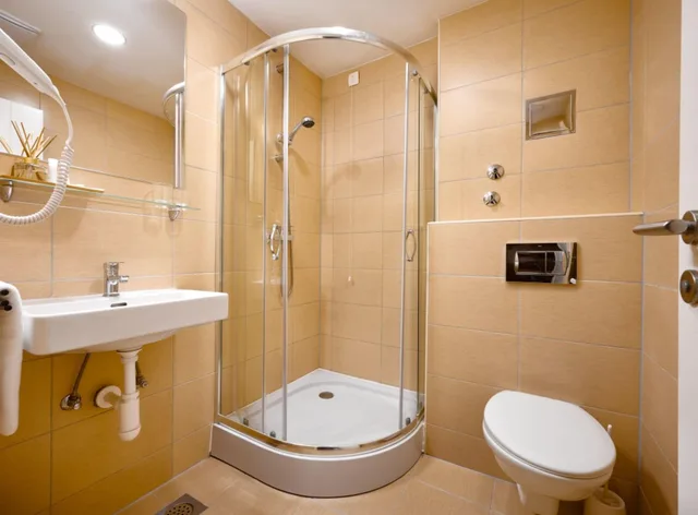 غرفة قياسية بشرفة، Hotel Imperial Vodice 2/2
