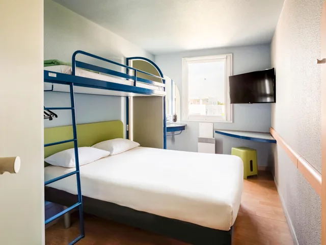 غرفة قياسية بسريرين منفصلين، Ibis Budget Lyon Villeurbanne 3/6