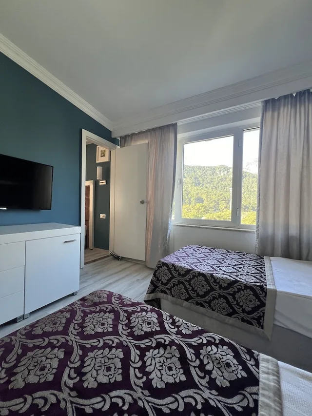 Family Suite, Queen and Twin Beds, 2 Bathrooms، SL La Perla Hotel Kemer 5/10