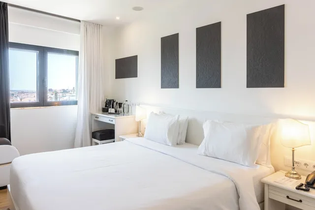غرفة كومفورت بسرير كوين، Hotel AS Lisboa 2/10