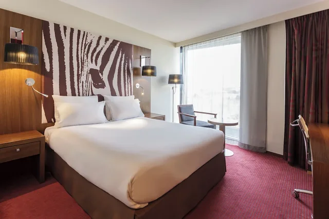 غرفة قياسية بسريرين منفصلين، Crowne Plaza Montpellier Corum 5/10