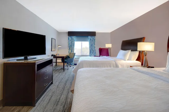 Room, Double/Double, Hilton Garden Inn Ft Myers 1/3
