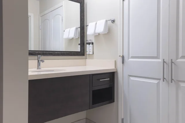 جناح بسريرين مزدوجين بغرفتي نوم، Staybridge Suites Corona South 9/10