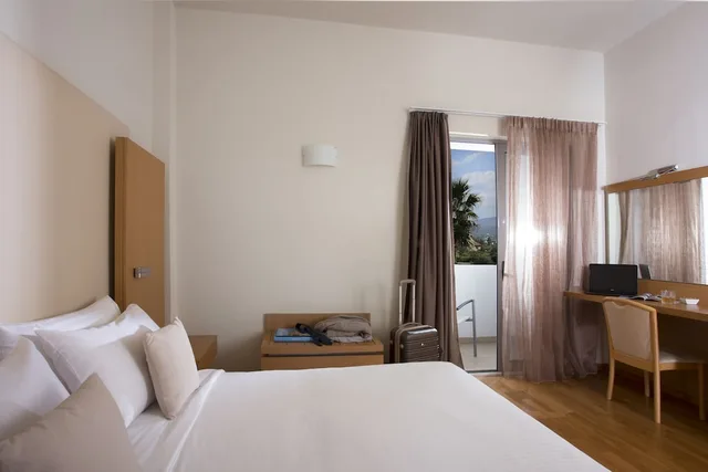 غرفة بسرير مزدوج بإطلالة على الحديقة، Elite City Resort 2/4