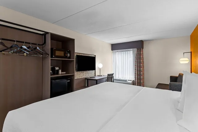 Standard, King Bed, Sofa, Spark by Hilton Syracuse Carrier Circle 1/5