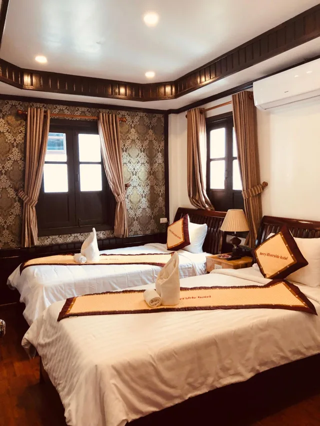 غرفة قياسية بسريرين منفصلين، Merry Riverside Hotel 2/2