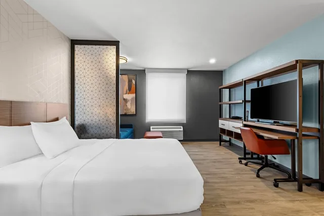 غرفة بسرير كوين لذوي الإعاقة، Everhome Suites Temecula 2/10