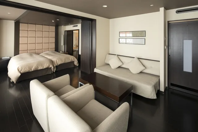 غرفة ديلوكس بسريرين منفصلين مع أريكة، Sapporo Kitahiroshima Classe Hotel 7/10