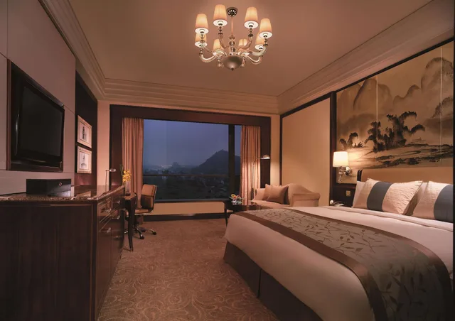 Horizon, Twin Beds, City View، Shangri La Guilin 2/5