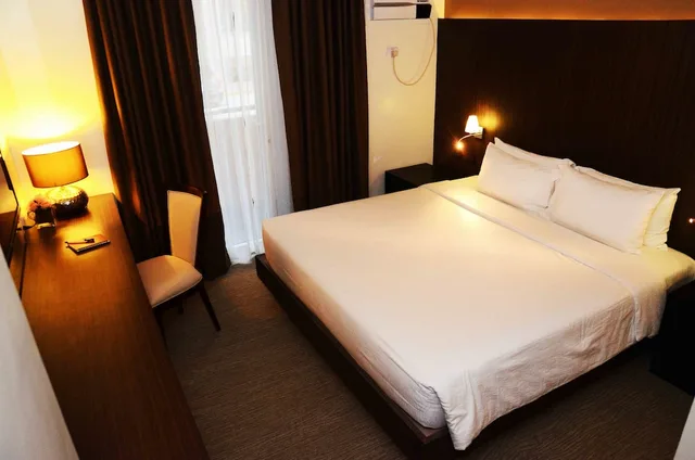 غرفة سوبيريور بسرير كينج، Stradella Hotel 1/1