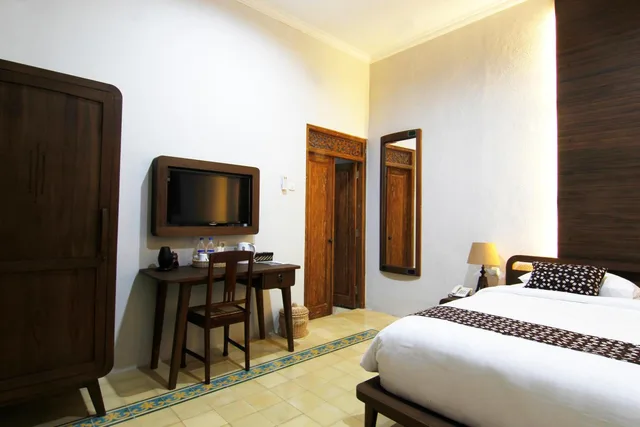 Deluxe, Double Bed, Joglo Mandapa Boutique Hotel and Resto 1/2