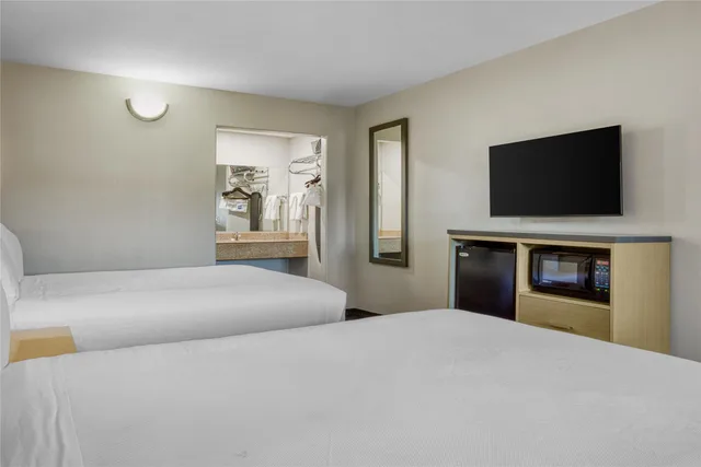 غرفة بسريرين كوين، SureStay Hotel by Best Western San Rafael 4/8