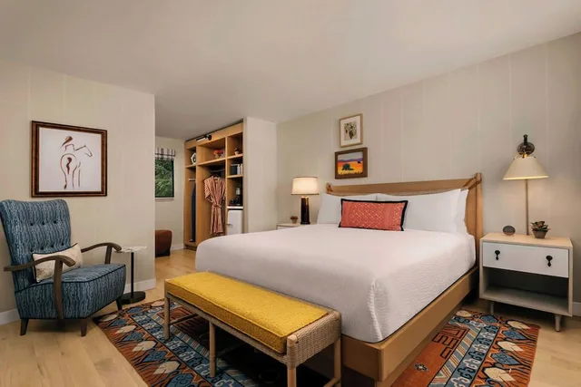 Garden, Deluxe, King Bed, Pet Friendly، Paso Robles Inn 2/2