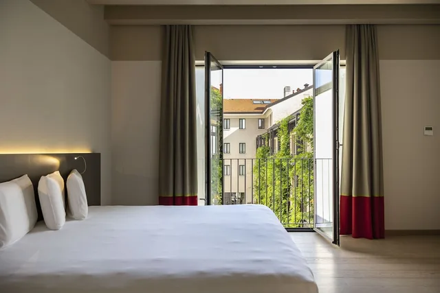 غرفة غراند بسرير كينج، Savona 18 Suites 2/6