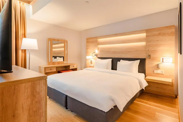 جناح جونيور بسرير كوين مع أريكة، Radisson Blu Hotel Residences Zakopane 1/1