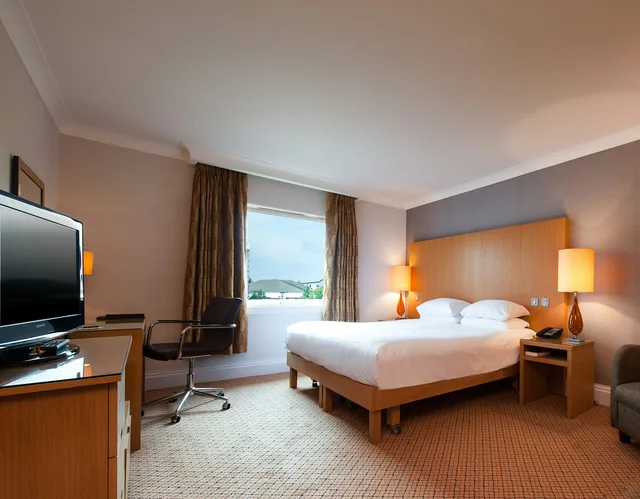 غرفة عائلية بسرير كوين، Doubletree By Hilton Strathclyde 2/3