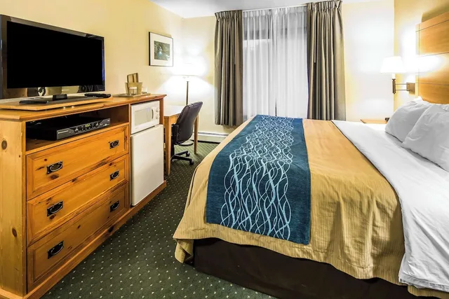 غرفة قياسية بسرير كينج، Quality Inn Kodiak, AK 4/10