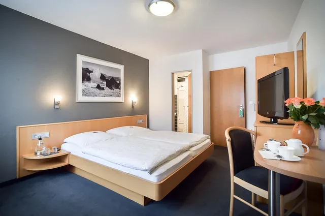 غرفة بسرير مزدوج، Hotel Mautner Airport und Messehotel 1/3