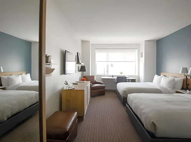 غرفة بسرير مزدوج، The Study Hotel at University City 1/1