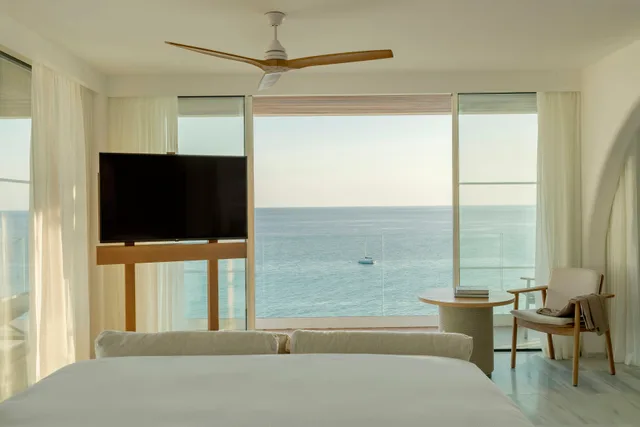 Ocean, Suite, Sea View, Terrace Bathtub، Villa Le Blanc Gran Melia Hotel 2/3