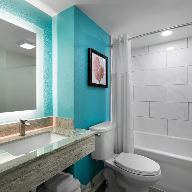 3 Bedrooms, Condo, Ocean Front، Grande Cayman Resort 9/10