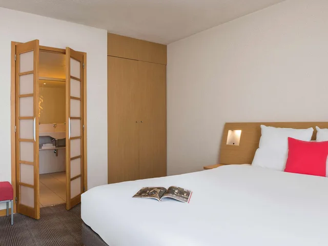 Junior Suite, Novotel Paris Est 1/2