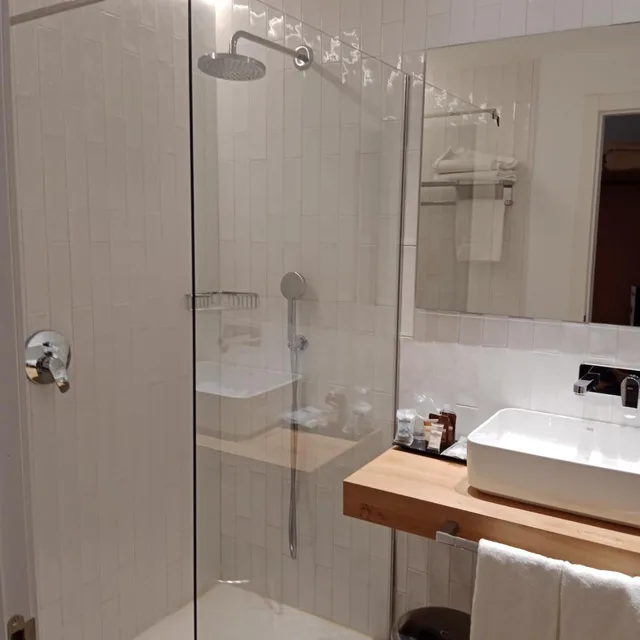 Room, Double or Twin Bed, Hotel Conqueridor Ex Medium 9/10