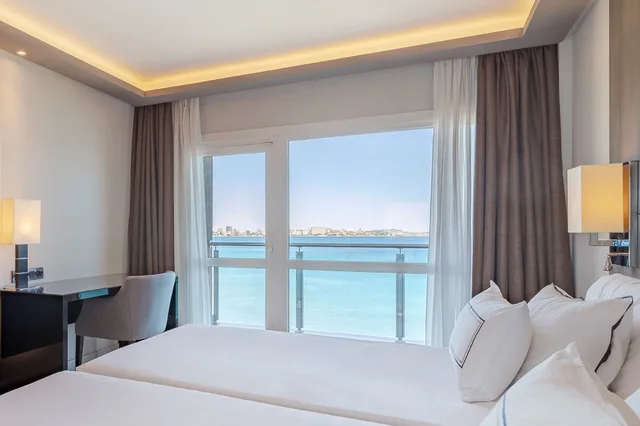 غرفة متصلة بسريرين مزدوجين، Melia Alicante 8/10