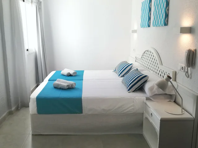 Room, Twin Beds, BLUESEA Mediodia 1/2