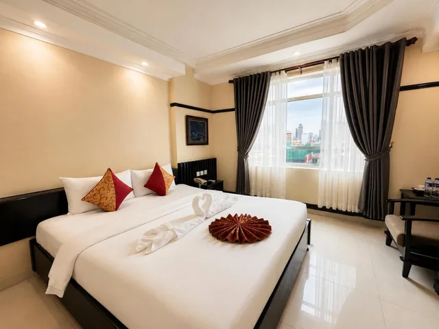 غرفة ديلوكس بسرير كينج بإطلالة على المدينة، SALITA HOTEL 2/3