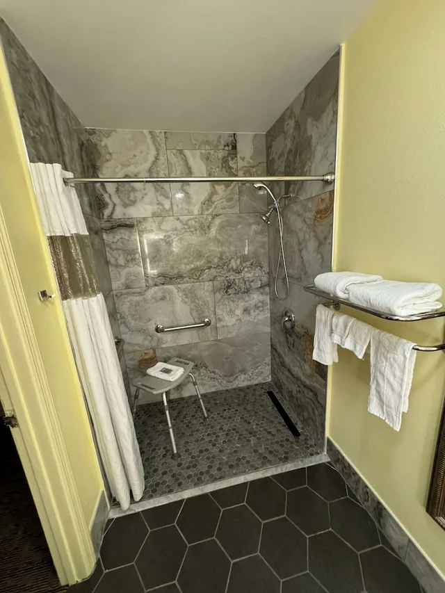 غرفة قياسية بسرير كينج لذوي الإعاقة، SureStay Hotel by Best Western Manning 3/4
