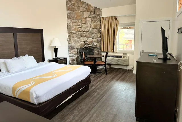 غرفة بسرير كوين، Quality Inn Creekside - Downtown Gatlinburg 1/5