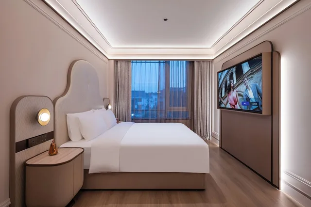 غرفة ديلوكس بسرير كينج، Mercure Hangzhou West Lake Yuquan 2/4