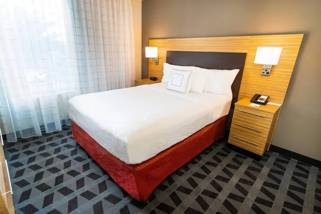 جناح ديلوكس بسرير كوين، TownePlace Suites Las Vegas Stadium District 2/4