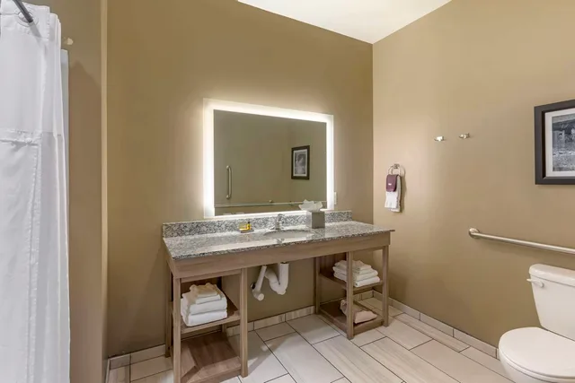 غرفة بسريرين كوين يُسمح فيها بالحيوانات الأليفة، Best Western Plus Heber Valley Hotel 4/4