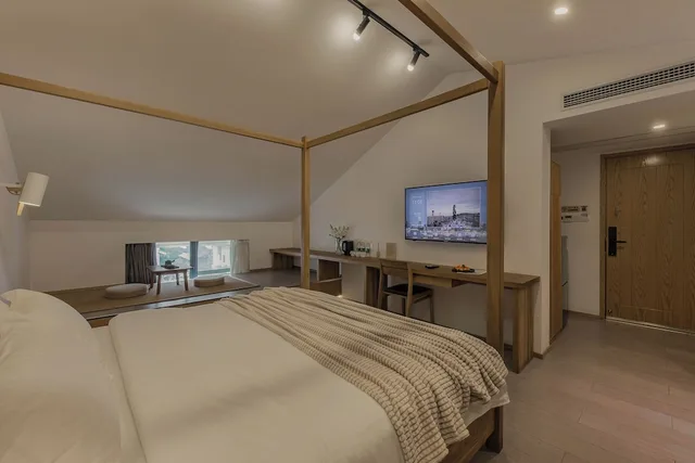 غرفة ديلوكس بسرير كوين، Yueshang Yunshe Boutique Hotel 1/8