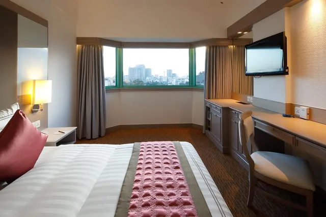 غرفة كلوب بسرير كينج بإطلالة على المدينة، SUNWAY HOTEL HANOI 3/4