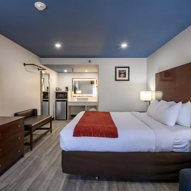 جناح بسرير كينج، Hyland Inn near Pasadena Civic Center 1/10